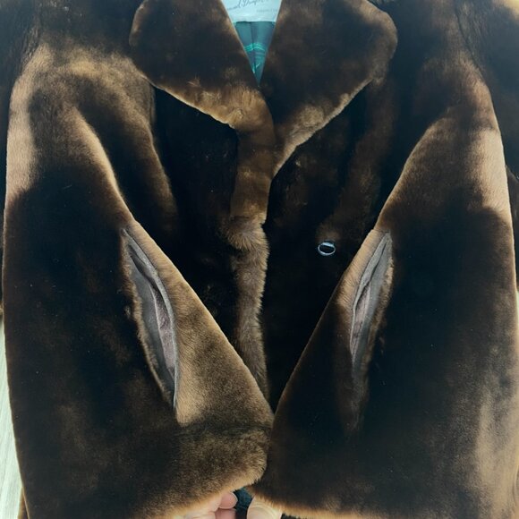 Reimand Dunkel Mouton Fur Cropped Jacket SZ 6-8 - Picture 7 of 12